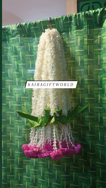 Parrot Hangings - Thin