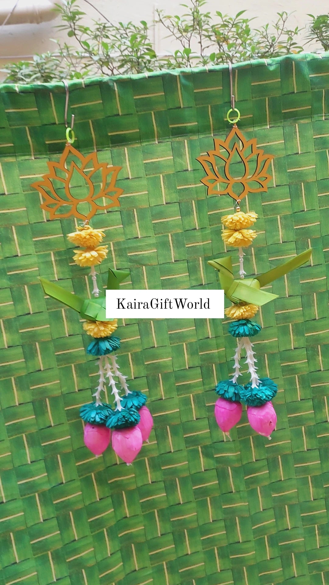 Lotus/Parrot Hangings!!
