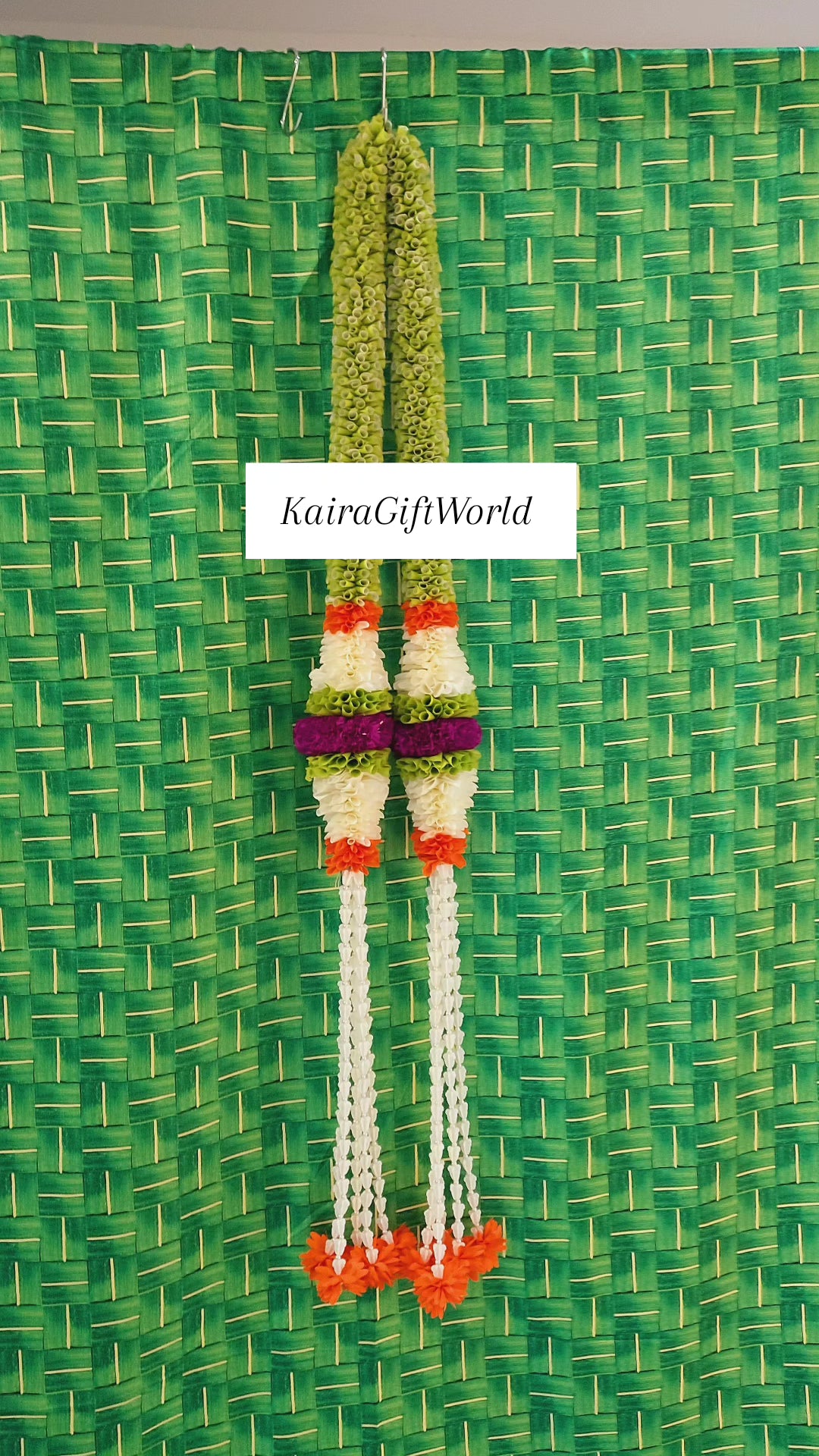 Green/Purple/Orange Hangings!!!