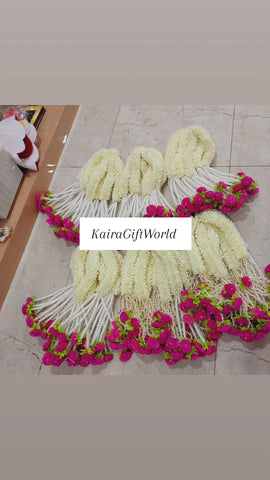 White/Pink Hangings!!!
