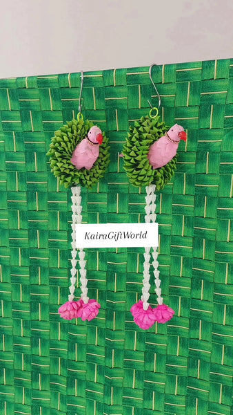 Parrot Hangings!!!