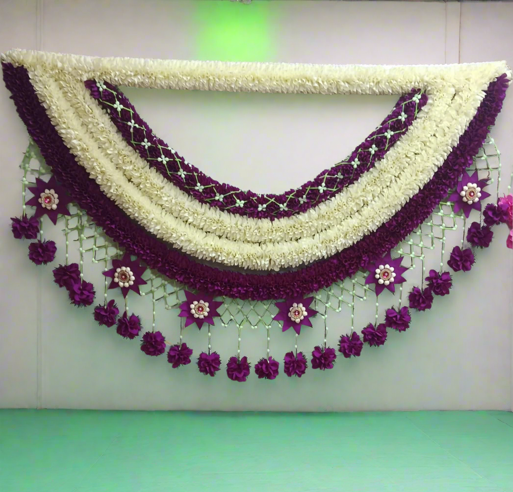 White and Purple U shape arch!!!