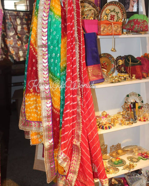 Bandhini/Lehriya Duppatta