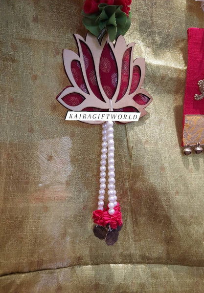 Lotus with Pearl Strings