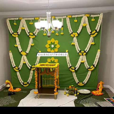 Yellow and White Backdrop Set