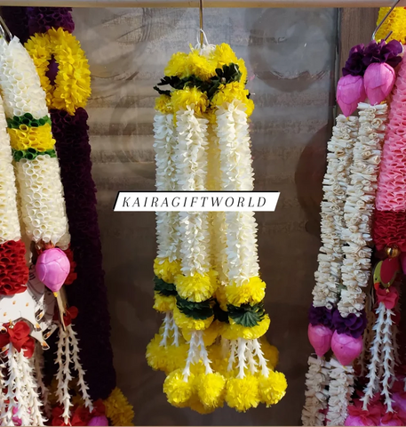 White /Yellow Garlands