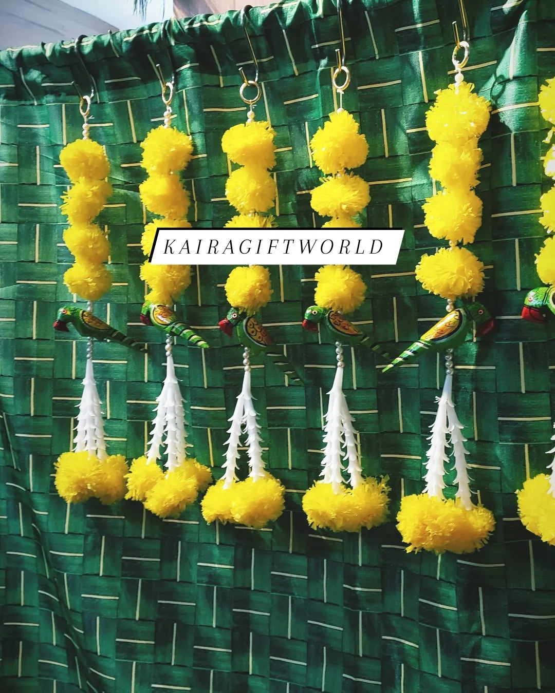 Parrot Hangings