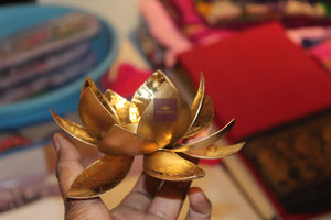 Metal Lotus Shape Candle Holder-KairaGiftWorld